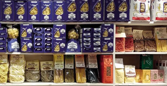 photo parole d'experts. un noël délicieusement italien chez alimentari