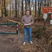 photo  en forêt de bercé, mickaël allard a découvert la barrière métallique fermant la route forestière menant à son village de verneil-le-chétif, dans la sarthe. 