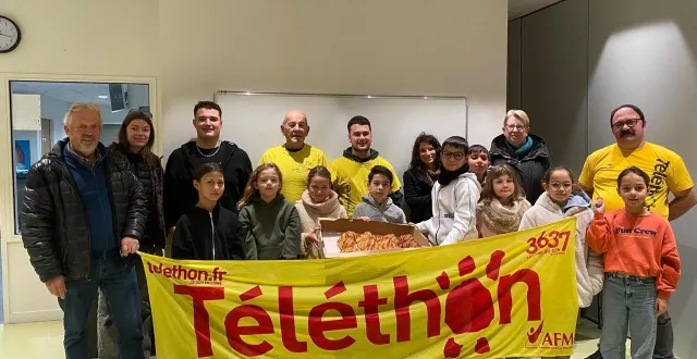 photo  à yvré-l’évêque, la distribution de viennoiseries dans la commune a permis de récolter 205 € en faveur du téléthon.  &copy;  ouest-france 