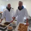 photo cornillé-les-caves, le 4 décembre 2025. en décembre, raphaël poncet (à gauche) et son salarié arnaud le clerc préparent 25 000 escargots farcis par semaine.