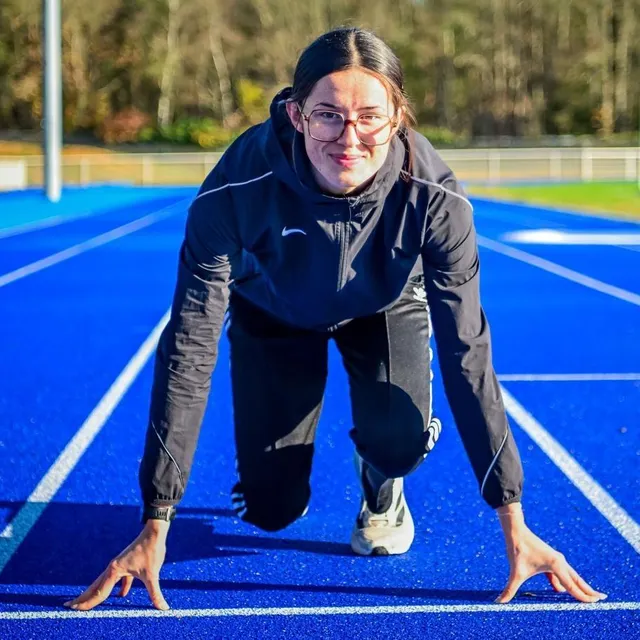 photo elena fournier championne de france junior de pentathlon.  ©  photo le maine libre - yvon loué