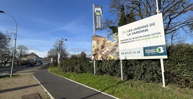 photo  à l’entrée du centre-ville de la flèche (sarthe), le chantier du projet des jardins de la varenne, porté par bouygues immobilier, va bientôt commencer.  &copy;  ouest-france 