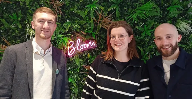 photo  nicolas pezon, margaux brossard et ludwig bouchereau au bloom, « un bar où l’on ressort en meilleure forme que dans un bar traditionnel ».  &copy;  le maine libre 