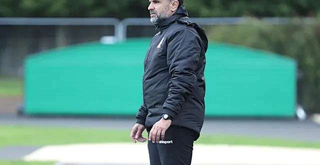 photo  le fc flers de frank dechaume ne se déplacera pas à saint-marcel, ce dimanche 14 décembre 2025.  &copy;  ouest-france 