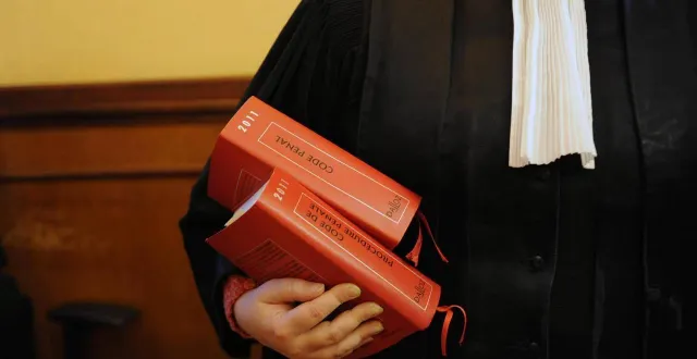 photo  en première instance, le tribunal correctionnel de rennes avait condamné les trois prévenus, sur l’action civile, à verser 2 500 € d’amende chacun au journaliste et un euro à ouest-france (illustration ouest-france).  &copy;  archives ouest-france 