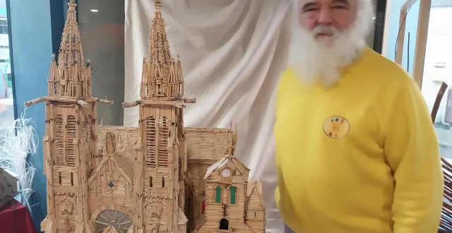 photo  yves jeanne, ancien boulanger-pâtissier, a réalisé une maquette de l’église avec les allumettes utilisées durant toute sa carrière professionnelle.  &copy;  ouest-france 