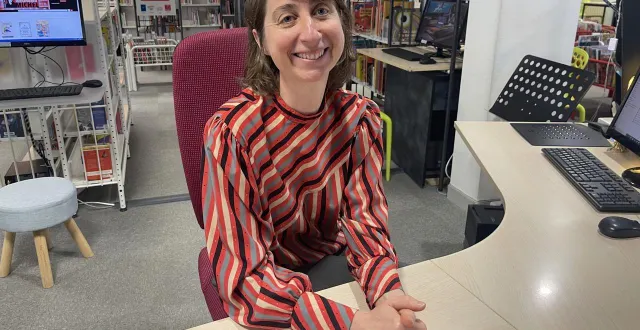 photo  juliette poullot, directrice de la médiathèque louise-michel.  &copy;  le maine libre 