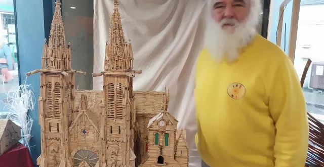 photo  yves jeanne, ancien boulanger-pâtissier, a réalisé une maquette de l’église avec les allumettes utilisées durant toute sa carrière professionnelle  &copy;  ouest-france 