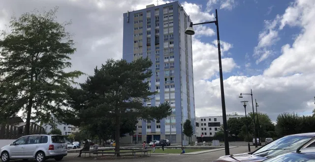 photo  la tour pascal est l’un des points de deal du quartier de perseigne, à alençon.  &copy;  archives ouest-france 
