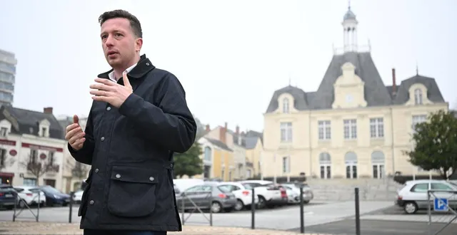 photo  jean-eudes gannat a annoncé sa candidature aux élections municipales de segré-en-anjou bleu (maine-et-loire).  &copy;  co – josselin clair 