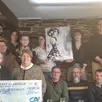 photo  depuis plusieurs années, familles rurales propose une marche « octobre rose » en faveur de la lutte contre le cancer. cette année, la mobilisation, exceptionnelle, a permis de dégager un bénéfice important. dimanche, les membres de familles rurales et des élus ont remis un chèque de 3 028 € à monique gasnier, responsable de l’espace cancer au groupe milon de segré-en-anjou bleu. 
