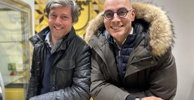 photo  arnaud foujols, cogérant de renaud traiteur, reprend l’emplacement de l’instant b de vianney bellanger.  &copy;  le maine libre 