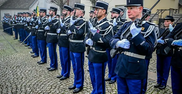 photo  quelque 610 militaires composent l’effectif du groupement de gendarmerie de la sarthe.  &copy;  photo le maine libre - yvon loué 