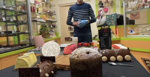 photo  taoufik laasri est le pâtissier chocolatier de la maison lecointre, à argentan.  &copy;  ouest-france 
