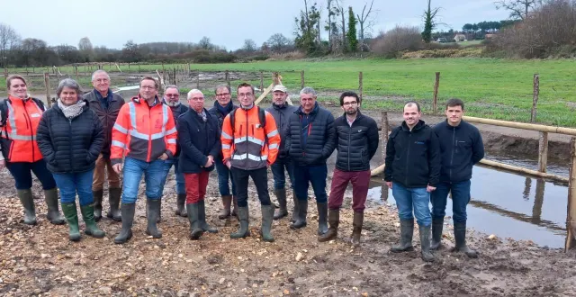 photo  ces travaux ont permis de remettre le fessard dans son fond de vallée.  &copy;  le maine libre 