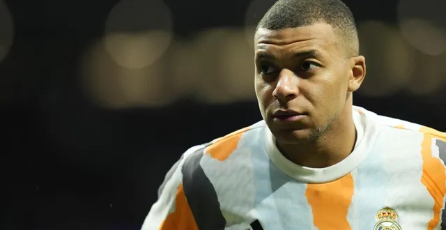 photo  kylian mbappé pourrait faire son retour ce dimanche 14 décembre.  &copy;  jose breton / nurphoto / nurphoto via afp 