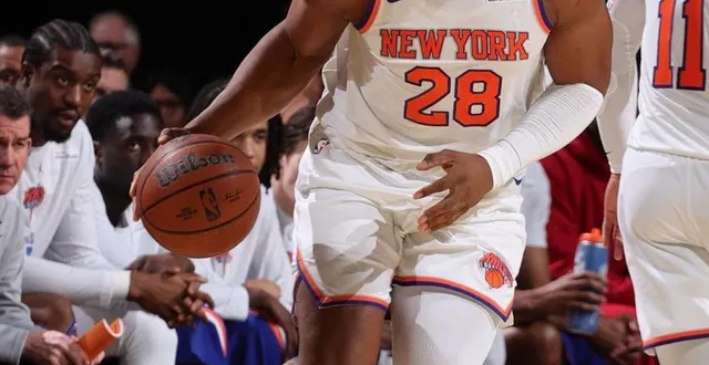 photo  guerschon yabusele est à la peine avec les new york knicks cette saison.  &copy;  nathaniel s. butler / nbae / getty images via afp 