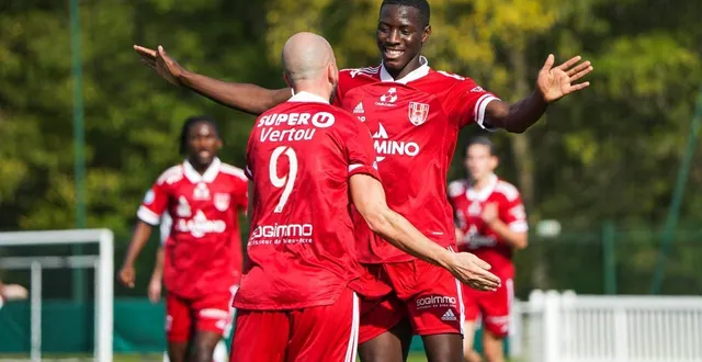 photo  diaby et vertou ont remporté une belle victoire face à mareuil.  &copy;  archives david chapet 