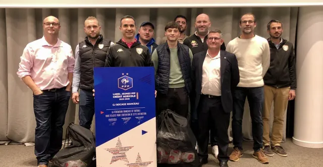 photo  le groupement jeune du bocage manceau récompensé par le district de football de la sarthe  &copy;  le maine libre 