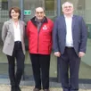 photo  irène primault la nouvelle directrice (à gauche), qui remplace jean-yves lecrenais (à droite) et andré froger, le président du conseil d’administration (au centre). 