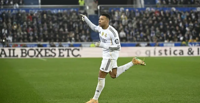 photo  kylian mbappé après on but face au deportivo alaves.  &copy;  ander gillenea / afp 