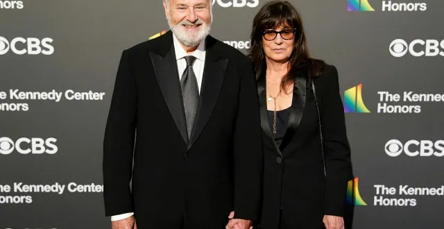 photo  le réalisateur américain rob reiner et sa femme, michele, ont été retrouvés morts dans leur maison de los angeles, dimanche 14 décembre 2025.  &copy;  kent nishimura / afp 