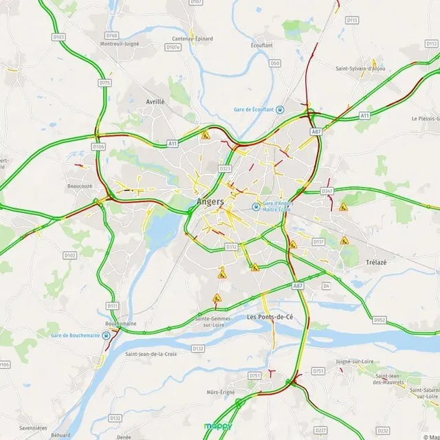 photo lundi 15 décembre 2025. beaucoup de monde ce matin aux alentours de l’agglomération angevine.  ©  mappy