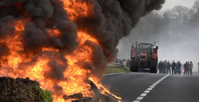 photo  les manifestations se multiplient en france. photo d’illustration  &copy;  archives ouest france 