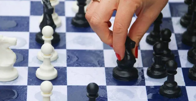 photo  le retour des équipes russes et biélorusses dans les compétitions officielles d’échecs.  &copy;  quentin de groeve / afp 