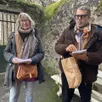 photo  soizic le gratiet et nicolas boualami ont distribué des flyers contre la carrière de montreuil-au-houlme, à putanges samedi 13 décembre. 
