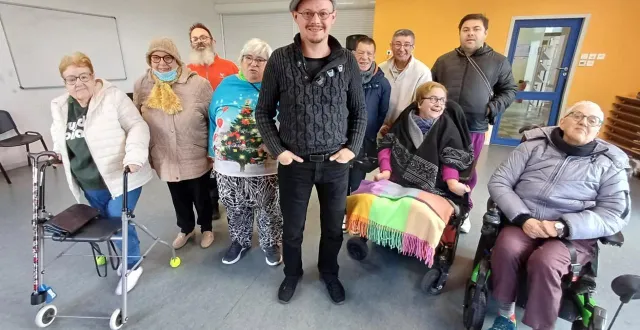 photo  les participants à l’atelier théâtre de vixiedom services.  &copy;  vixiedom services 