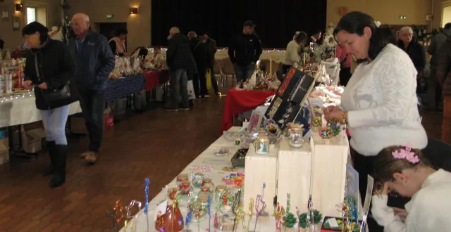 photo  de jolies choses faites à la main étaient à découvrir.  &copy;  le maine libre 