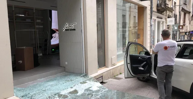 photo  angers, 1er juin 2025. le magasin lacoste a été saccagé et pillé.  &copy;  co - michel durigneux 