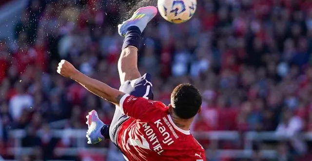 photo  santiago montiel a été récompensé du prix puskas du plus beau but de la saison 2025.  &copy;  photo : capture x 