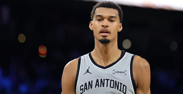 photo  victor wembanyama n’aura pas su faire la différence en finale de la coupe nba face au knicks.  &copy;  ethan miller/getty images via afp 