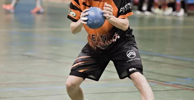 photo  noa hamelin, demi-centre de l’entente sarthe handball pays du mans.  &copy;  ouest-france 