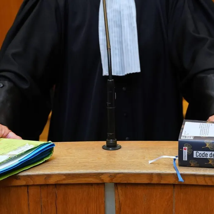 Sa femme était restée au sol pendant un mois avec une fracture du fémur : prison ferme pour le mari violent  (Ouest-France)