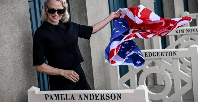 photo  pamela anderson était l’une des têtes d’affiche de la 51e édition du festival du cinéma américain de deauville.  &copy;  archives martin roche / ouest-france 