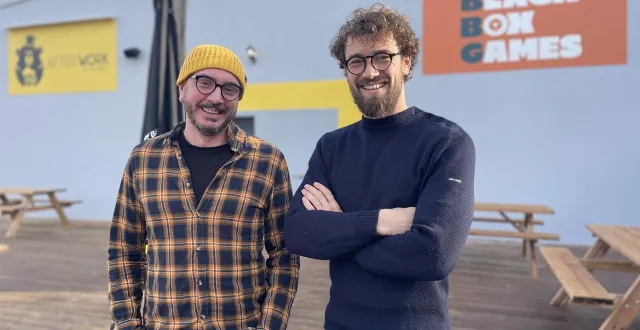 photo  pour la partie bar, jonathan chevillard, à gauche, est associé à guillaume bodé.  &copy;  ouest-france 