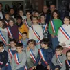 photo  les nouveaux élus du conseil municipal de jeunes ce mardi soir, entre le maire (2e à gauche) et célia didier (à droite) 