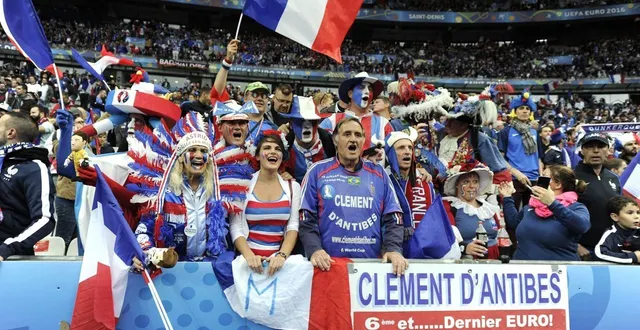 photo  clément d’antibes préside désormais une association officielle de supporters des bleus.  &copy;  jean marie hervio / dppi media / dppi via afp 