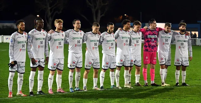 photo  au stade de la beaujoire, les joueurs de fontenay vont devoir réaliser un immense exploit s’ils veulent se qualifier contre le psg.  &copy;  laurent gelot 