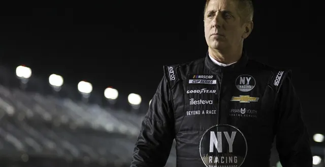 photo  greg biffle lors des 500 miles de daytona en 2022.  &copy;  james gilbert / getty images via afp 