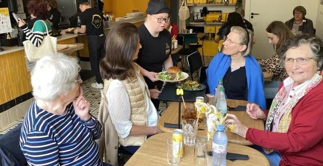 photo  ouvert au 36, boulevard foch à angers, le café joyeux angevin vient de conclure un joli partenariat.  &copy;  archives ouest-france 