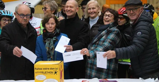 photo  près de 12 000 € ont été récoltés pour cette édition 2025 du téléthon à la flèche (sarthe). un chiffre en constante hausse ces dernières années.  &copy;  ouest-france 