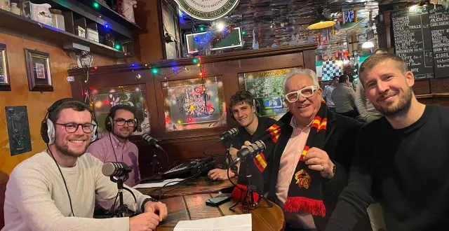 photo  les trois journalistes, et leurs invités joël archenault et guillaume loriot, ont décortiqué la première partie de saison du mans fc ce jeudi 18 décembre 2025.  &copy;  le maine libre/sweet fm/ouest-france 