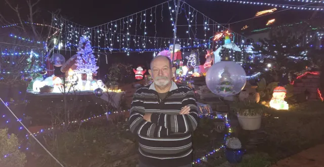 photo  à cette période de l’année, jean-michel poulet reçoit chaque jour beaucoup de familles chez lui.  &copy;  co 