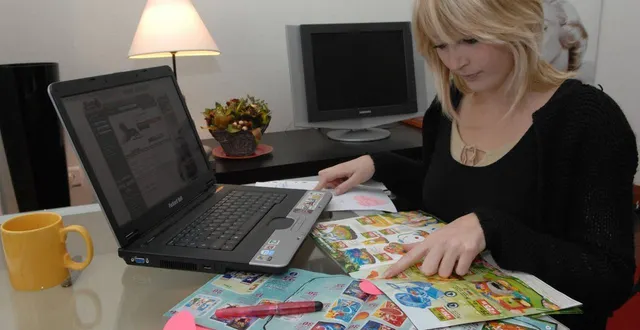 photo  nombreuses sont les personnes qui achètent leurs jouets par internet.  &copy;  archives co 