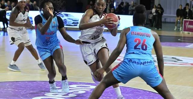 photo  oumou diarisso a été l’angevine la plus en vue lors des dernières sorties de l’ufab contre montpellier et villeneuve-d’ascq.  &copy;  sébastien aubinaud 