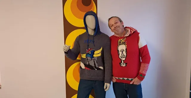 photo  jérôme viau a fait sensation sur france 2 avec son pull rendant hommage à cyril féraud.  &copy;  jérôme viau 